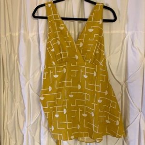 Mimi maternity tank top blouse size small